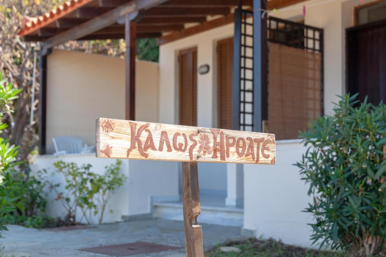 Athina Apartments Palaiopoli  Eksteriør billede