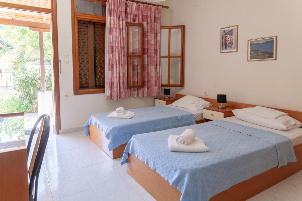 Athina Apartments Palaiopoli  Eksteriør billede